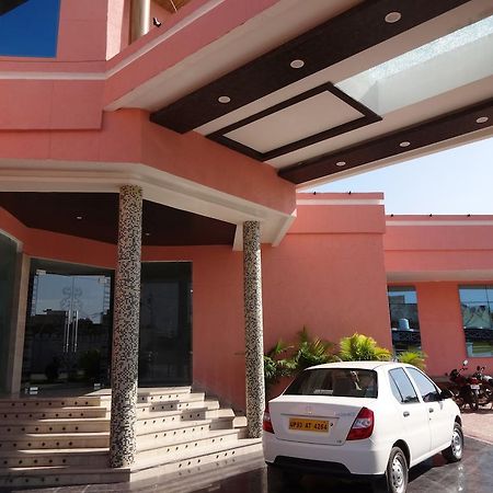 Hardik Resort Orchha Exteriör bild