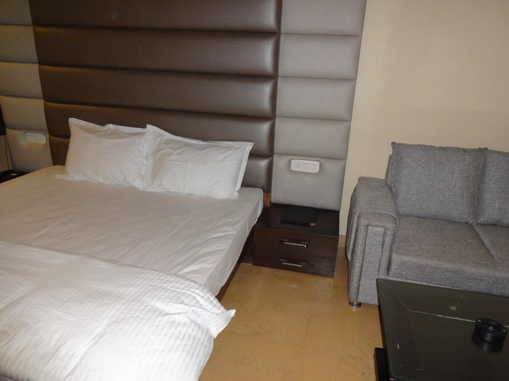 Hardik Resort Orchha Exteriör bild